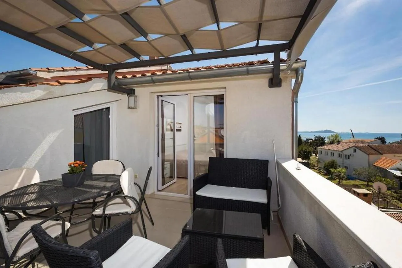 Apartments Bluemare باكوشتاني